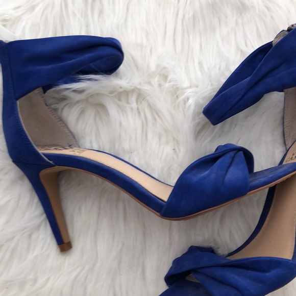 Blue Vince Camuto heels - Picture 6 of 6